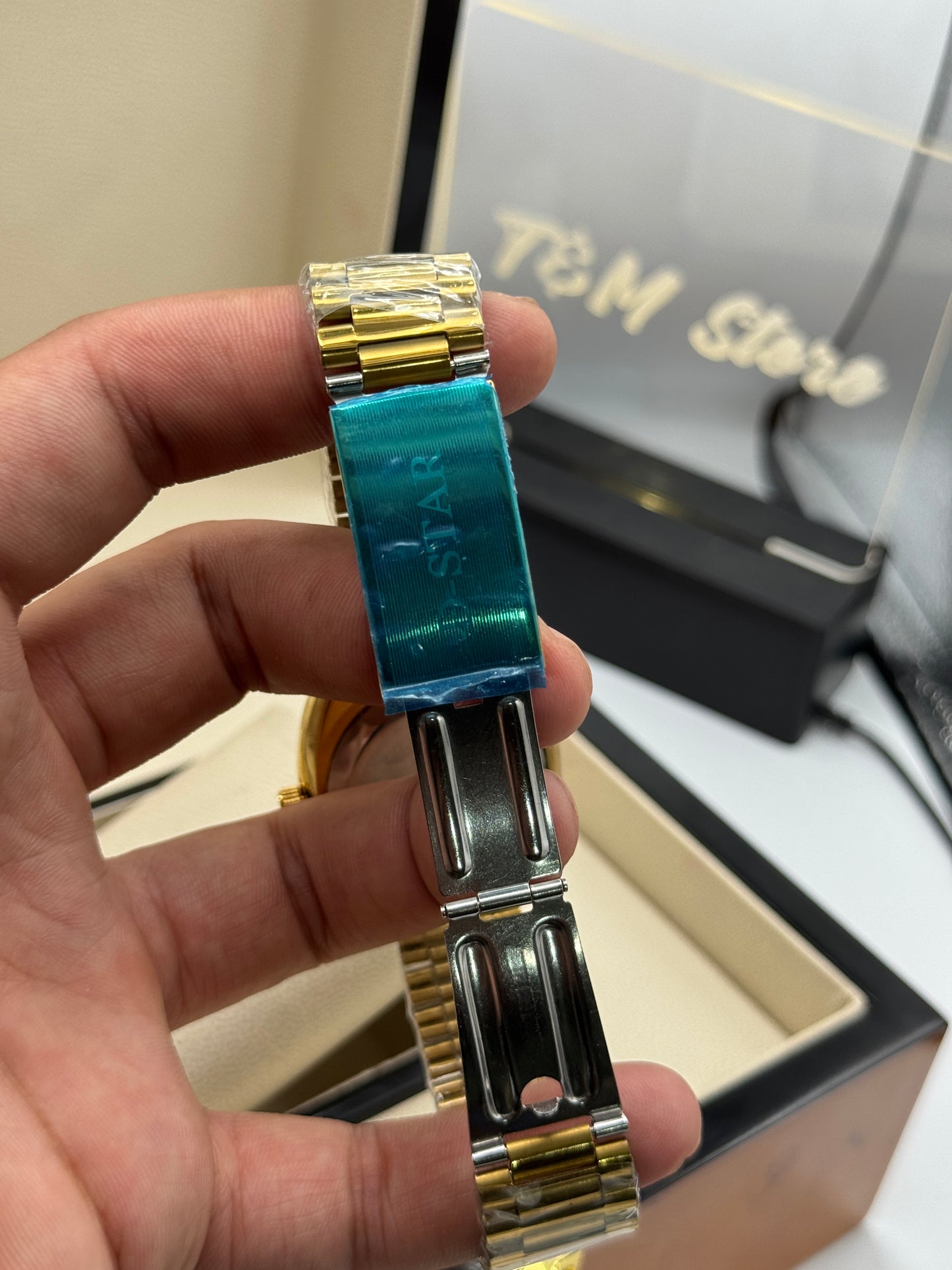 Rado Egg Shape